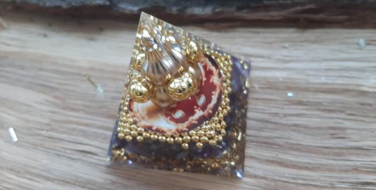 Curățarea corectă a cristalelor, a orgonilor și a dispozitivelor radionice